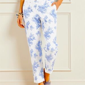 Talbots Relaxed Chino-Ditsy Palm Pants Sz 8P NWOT